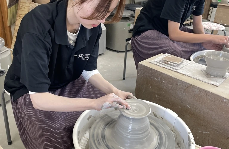 心も体もリフレッシュ！香川県で楽しい陶芸体験を