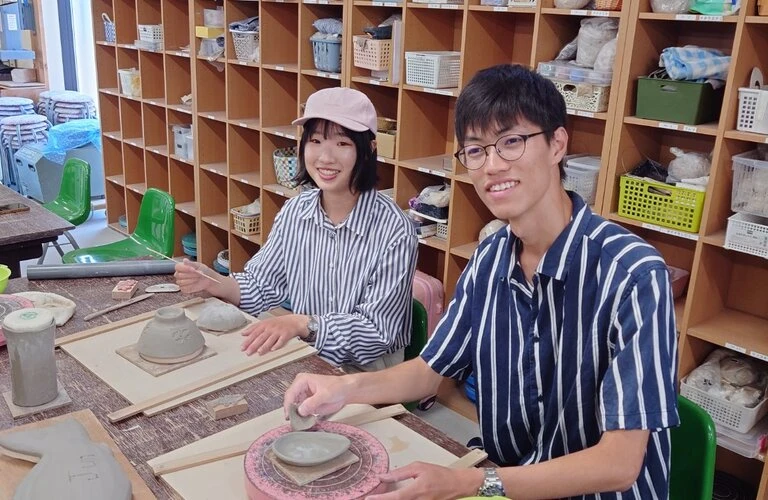 二人で刻む陶芸の時間。特別な思い出を一緒に創りませんか？